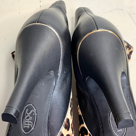 Sofft Boots Womens Size 6.5 Makayla Ankle Boot Black Leather Pointed Zip Leopard - Picture 11 of 15